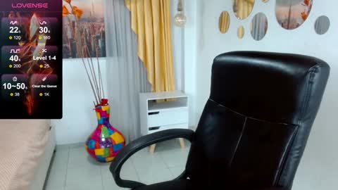 Snapshot of sara_marris0n chatting on February 7, 9:48 pm Sara online show from February 7, 9:48 pm