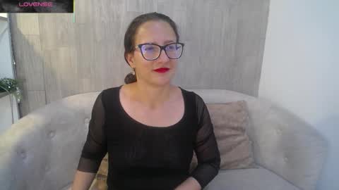 Snapshot of sara_marrisson chatting on February 5, 8:35 pm Sara online show from February 5, 8:35 pm