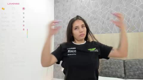 Sara online show from February 19, 11:39 am