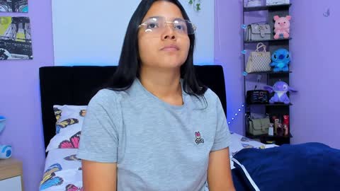 Sara Mendez online show from January 7, 2:42 am