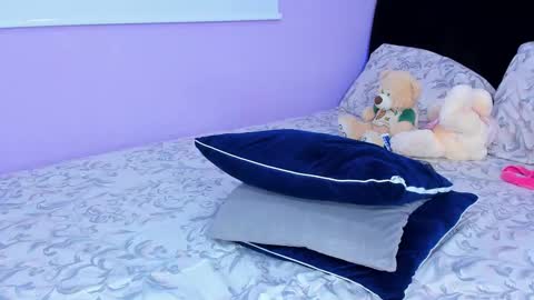 Sara Mendez online show from March 12, 2:20 am