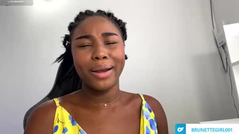Snapshot of sara_muscle chatting on December 25, 6:41 pm Sara online show from December 25, 6:41 pm