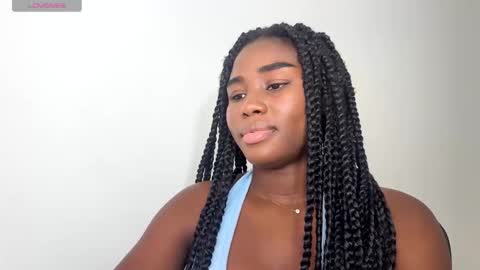 Snapshot of sara_muscle chatting on October 1, 10:27 pm Sara online show from October 1, 10:27 pm