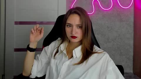 Sara online show from October 13, 8:09 pm