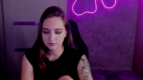 Sara online show from October 28, 5:48 pm