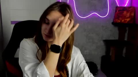 Sara online show from April 21, 8:23 pm