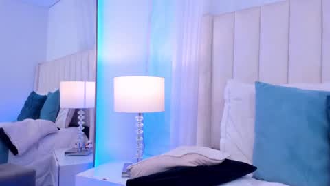 sara_sanders online show from September 27, 10:48 pm
