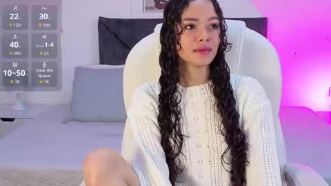 sara  online show from January 12, 1:05 pm