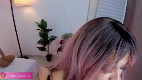 sara_sweett9 online show from December 5, 11:07 pm