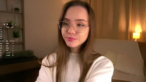 Im Sara  online show from March 5, 6:04 pm