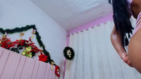 SARA 730 A 200 PM  online show from December 30, 9:29 pm