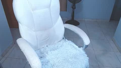 Sara online show from November 9, 10:41 pm