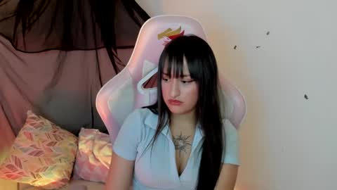 Sarah Ramirez online show from January 15, 7:05 am