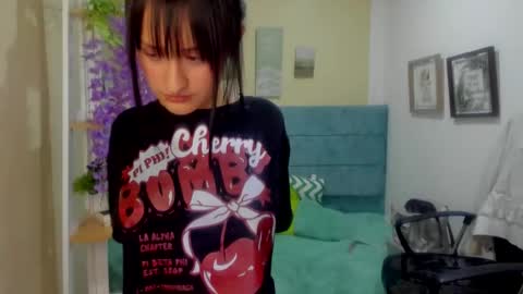 Sarah Ramirez online show from February 1, 3:19 am