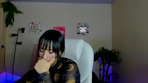 Sarah Ramirez online show from February 12, 5:26 pm