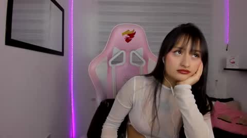 Sarah Ramirez online show from January 13, 3:12 am