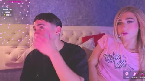 Snapshot of saraah_queen chatting on October 27, 4:49 am Sarah online show from October 27, 4:49 am