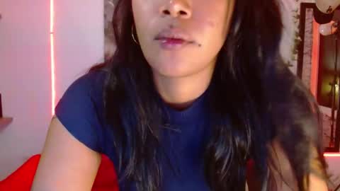 SARAHGIL online show from January 23, 2:33 am