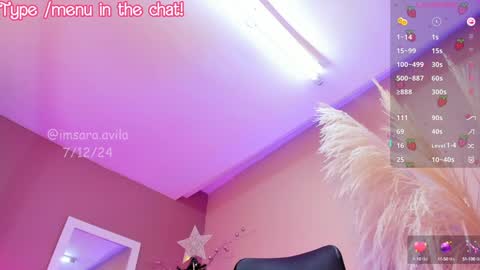 Snapshot of saraavila_ chatting on December 8, 11:24 am SaraAvila online show from December 8, 11:24 am