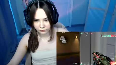 Sara online show from February 28, 1:14 pm