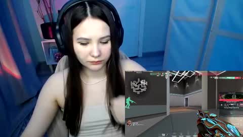 Sara online show from March 5, 3:07 pm