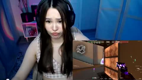 Sara online show from March 8, 2:51 pm