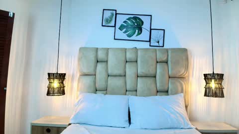 sarablonde_t online show from May 16, 7:34 pm