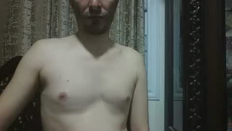 Snapshot of saraclit chatting on April 14, 3:23 am pass kika online show from April 14, 3:23 am