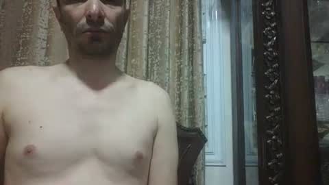 Snapshot of saraclit chatting on April 16, 8:48 am pass kika online show from April 16, 8:48 am