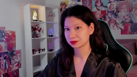 SaraDenars online show from November 19, 5:18 am