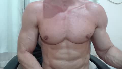 saradorj92 online show from November 14, 4:33 am