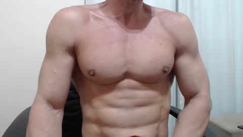 saradorj92 online show from November 26, 4:19 pm