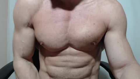 saradorj92 online show from April 17, 11:30 pm