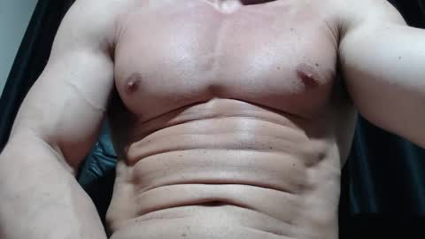 saradorj92 online show from June 5, 1:56 am