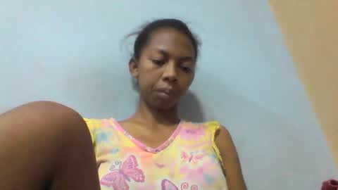 sarah146341 online show from May 10, 7:13 am