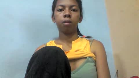 sarah146341 online show from June 2, 7:49 pm