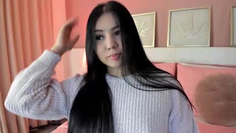 sarah__hills online show from September 26, 1:59 pm