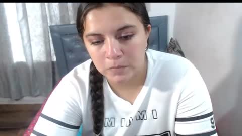 Snapshot of sarah_acero chatting on June 18, 6:34 pm sarah online show from June 18, 6:34 pm
