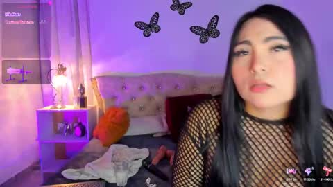 Snapshot of sarah_bali chatting on October 2, 1:56 am Sarah Valkiria IG Sar lanister online show from October 2, 1:56 am