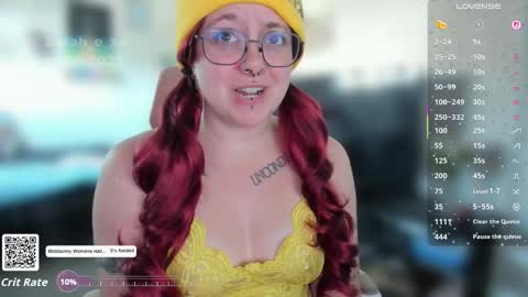 Snapshot of sarah_e_xx chatting on October 26, 5:08 pm Sarah online show from October 26, 5:08 pm