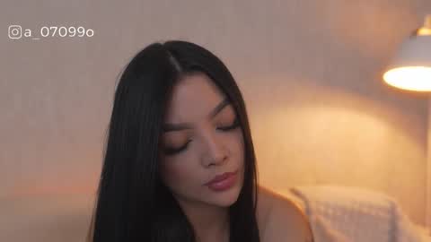       online show from February 7, 9:18 pm