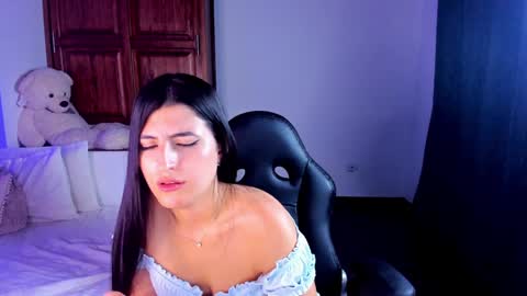 Sarah Independent model online show from January 11, 1:37 am