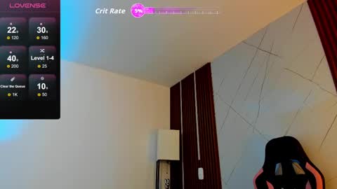 INSTAGRAM...sarah22 p online show from October 2, 4:36 pm