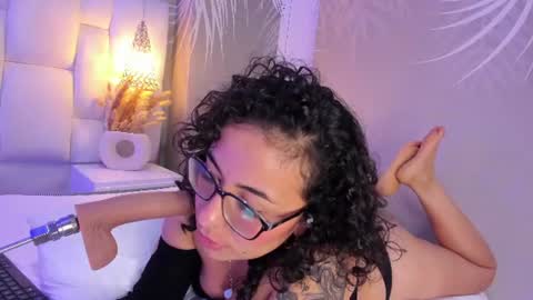 Sarah online show from July 4, 9:37 am