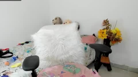 Snapshot of sarah_sweett chatting on February 6, 5:38 pm Sarah online show from February 6, 5:38 pm