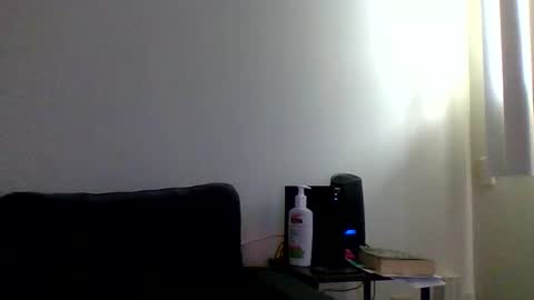 Snapshot of sarahbear642 chatting on May 27, 10:51 pm sarahbear642 online show from May 27, 10:51 pm