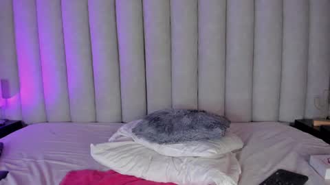 Sarah Evans online show from January 16, 9:51 pm