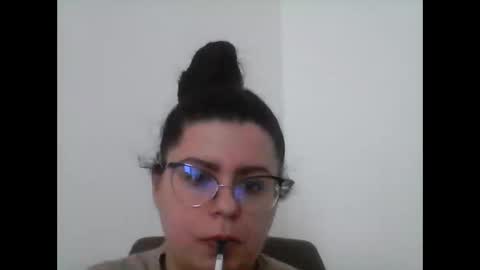 Snapshot of sarahkrystal chatting on February 24, 12:03 pm sarahkrystal online show from February 24, 12:03 pm