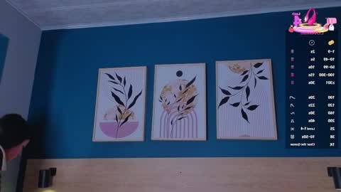 Snapshot of sarahmiler_ chatting on October 17, 11:46 am Sarah online show from October 17, 11:46 am