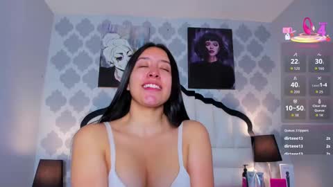 Snapshot of sarahmiler_ chatting on November 9, 2:37 pm Sarah online show from November 9, 2:37 pm